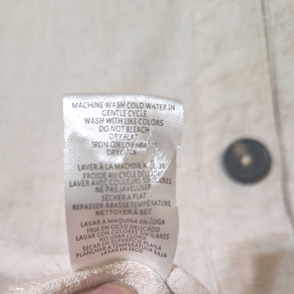 NWOT Femme Medium linen blend cap sleeve button up front tie knot beige shirt - Picture 5 of 6